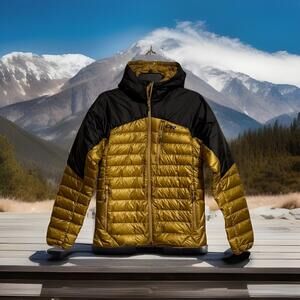 NWT Outdoor Research Helium Down Jacket Men's Black and Gold  Size S